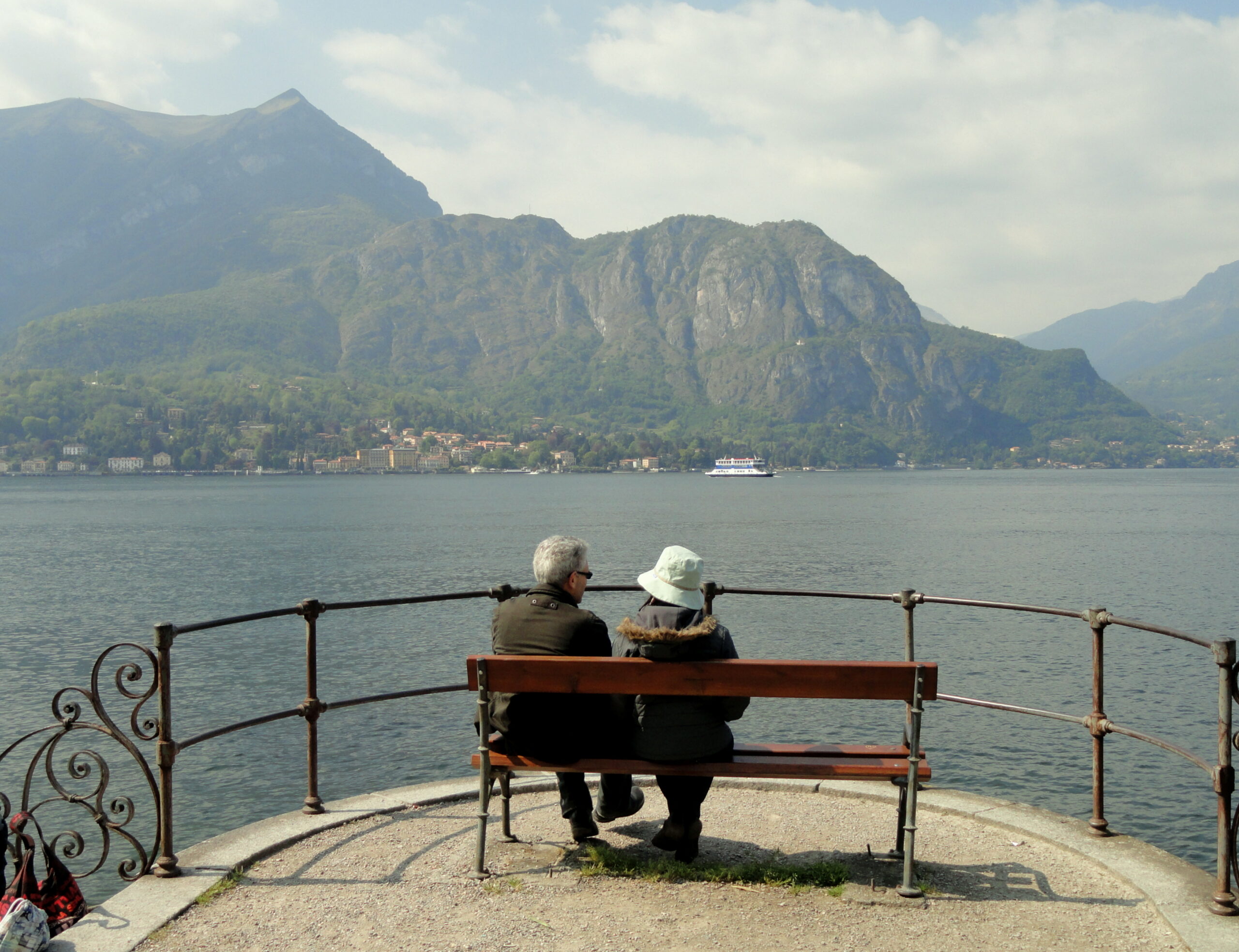 Stresa vs Lake Como: The Lake That Lets You Stop 3 Bellagio lakefront on Lake Como, Italy